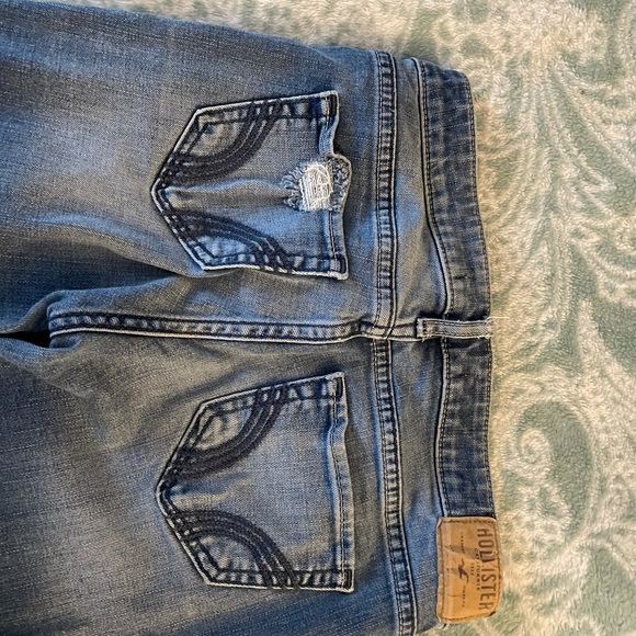 Hollister low rise jeans - Picture 3 of 5